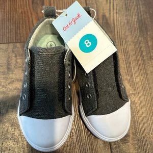 Toddler shoes size 8